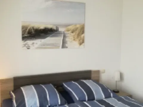 Uns Huus Maike quiet, cozy vacation apartment on the Wohlenberger Wiek