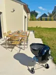 Large house with garden and Jacuzzi -close to beach center-for up to 11 people-.