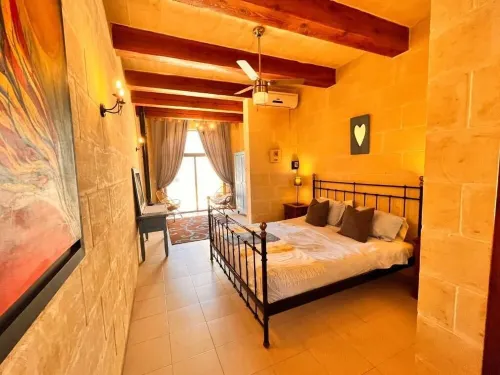 Carpe Diem. A Charming 3-bedroom House of Character in Xagħra