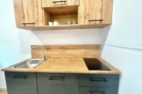 HONOR - Royal Retreat