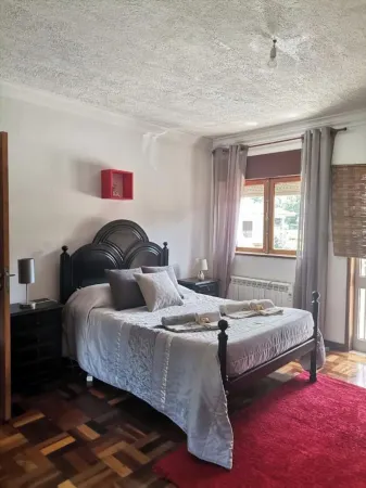 Agildevillas - Casa de Campo C/lareira Perto RTA Amarante Отели в г. Ажилде