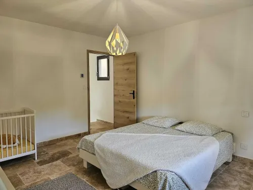 3-bedroom riverside villa with pool and view of mont ventoux