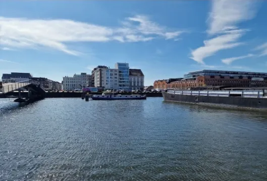 Cozy 2-bedroom apartment in charming Gent with fitness area, + Fiber WiFi