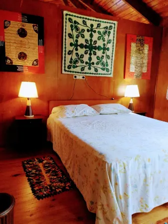 Fiji Cottage, 2 bedrooms, sea views, tropical gardens Отели в г. Vanua Levu