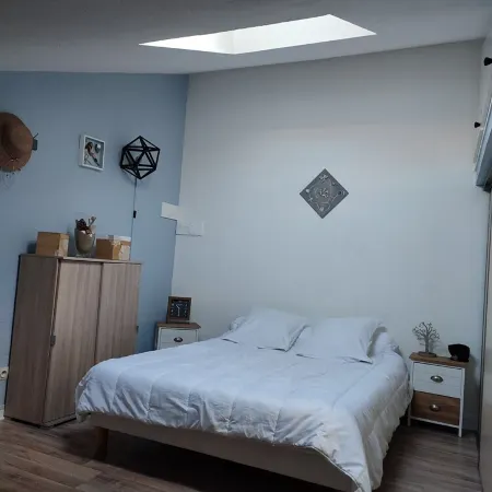 Pavillon Pour 4 Personnes au Bord de L'eau