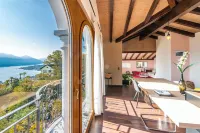 CASA LUNA - WONDERFUL LAKE VIEW Hotels in Brione sopra Minusio