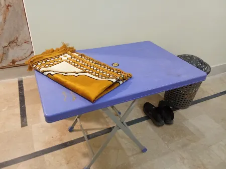 Small Furnished Home With One Large Bedroom Отели рядом с достопримечательностью «Multan Arts Council»