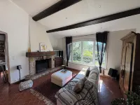 Authentic Provencal farmhouse in a private residence 방스 호텔