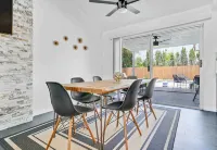 CASA DE ORO -Charming 3-bedroom house in Bermuda Dunes with pool, fire pit