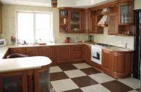 Sacramento Home 5 Bedroom; 3.5 Bathrooms for 11 People Hotels in Sienica