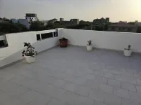 Des Appartements et des Studios Meublés à Yenne Dakar Auprès de la Plage