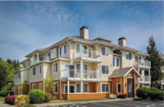 Clean Stunning Condo in Sammamish