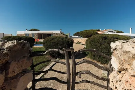 Villa en Ciutadella en primera línea de m ar