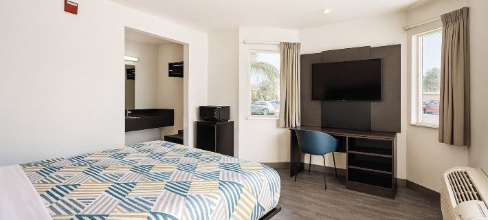 Motel 6 Westminster, CA - North Hotels in Orange County