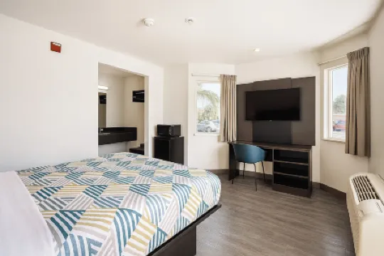 モーテル 6 ウェストミンスター カリフォルニア - ノース