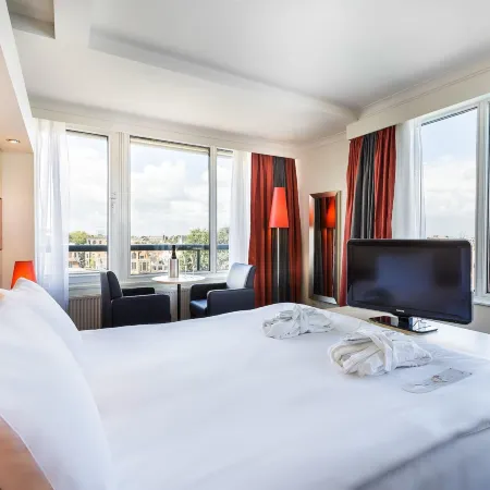 Hotel Die Port Van Cleve Отели рядом с достопримечательностью «Выставка «Тайны тела. Вселенная внутри»»