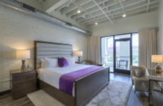 Studio 154 Luxury Hotel Hotels near Riverfront Station