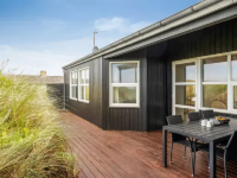 "Edwin" - 400m from the Sea Hotels in Hirtshals