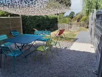 GITE 8 persons 15 min walk from the beach with swimming pool and spa Hotels in Les Moutiers-En-Retz