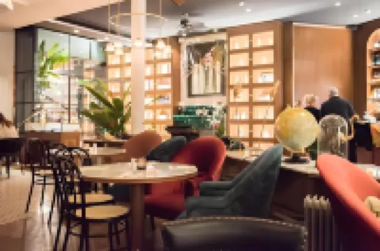 โรงแรม Craves