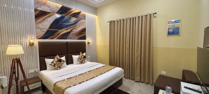 The Orchid Retreat Hotels in Agra