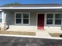 Elegant 2 Bedroom Apartment Home Hotels in Rowlett