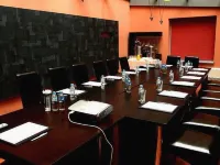 Hotel Poleski Hotels near Dragon's Den