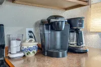 Juneau Apartment - Minutes to Mendenhall Glacier