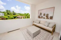 ZenBreak Azzurro #12, 2bd Hotels in Speightstown