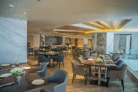 Ramada by Wyndham Cox's Bazar Kolatoli Beach - Breakfast