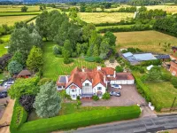 Holiday Home near Beaches & Cafes, UK