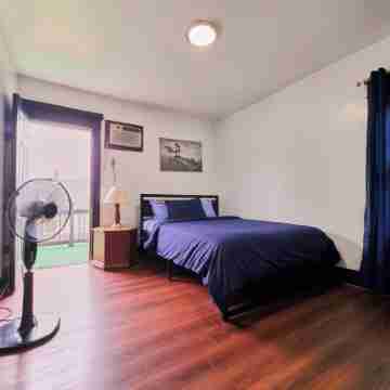 Best in Buffalo Entire second floor with Balcony Rooms