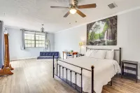 Steps to Beach: Carrabelle Family Home w/ Patio! - Beach