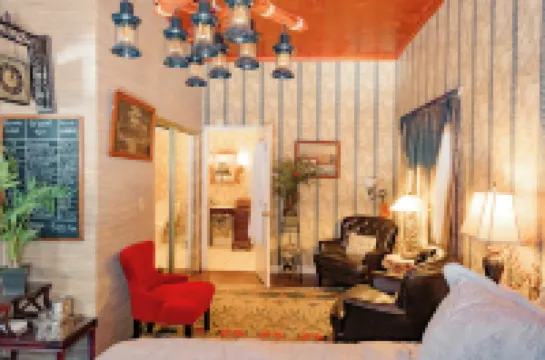 Montgomery Inn BnB Hotels in Woodford County