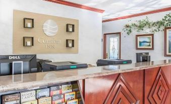 The Oakhurst Inn at Yosemite