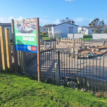 MKRJ LUXURY - Parkdean Camber Sands - Sleeps 8 - Pet Friendly- sp