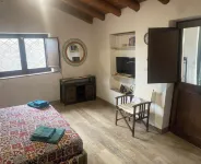 Cosy and Character-Filled Studio Apartment with Pool Near Beaches Taormina Etna Hotels in Mascali