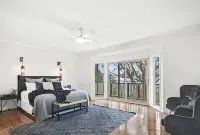 6 Star eco home with spectacular view.