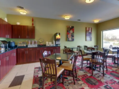 Red Roof Inn Springfield, OH Hotels in Springfield