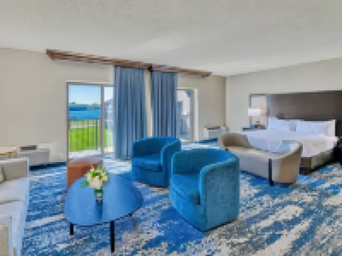 DoubleTree by Hilton Port Huron Hotels in St. Clair County