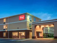 Red Roof Inn & Suites Biloxi - Ocean Springs Hotels in Latimer