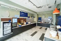 Holiday Inn Express & Suites FRANKLIN - BERRY FARMS by IHG - breakfast