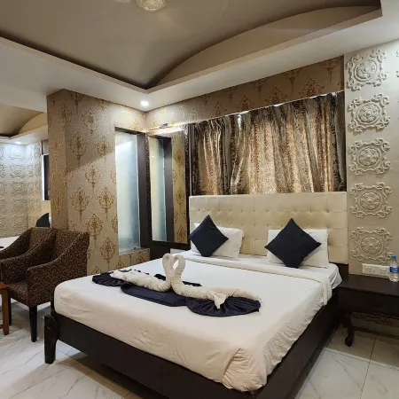 Saibaba International Supreme Hotel Отели рядом с достопримечательностью «Храм Саи Бабы»