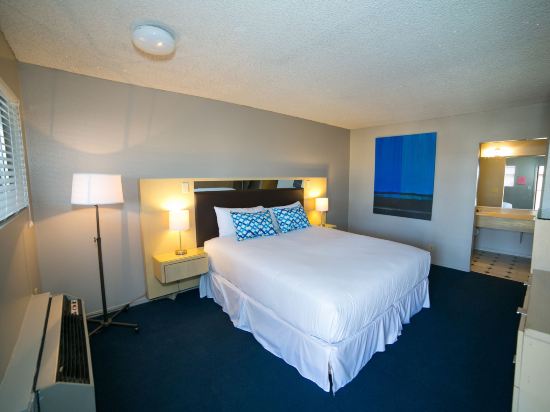 Motel 6 - Las Vegas, NV – Downtown Fremont St Experience