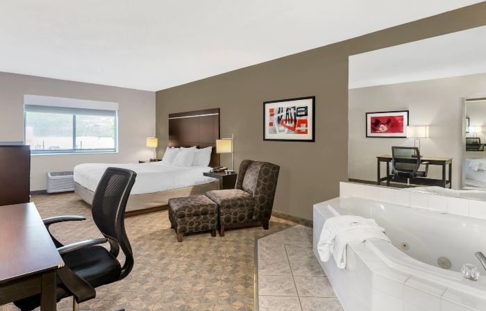 Comfort Inn Huntington Near University Area