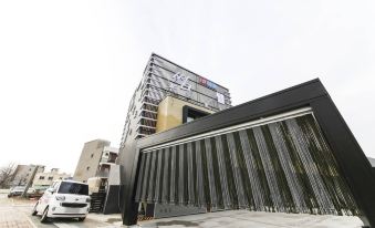 Gangneung Some Self-service Motel Drive In