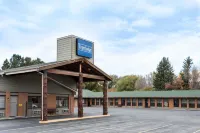 Travelodge by Wyndham Livingston Yellowstone - Pysäköinti