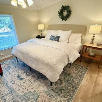 Beautiful Cozy Home in Thomson Near Lake and Boat Ramp