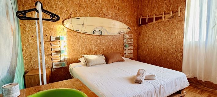 Eco Hostel - Tribo da Praia Hotéis em Peniche