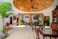 Villa Fontana Nesthost Stay - 2-Star